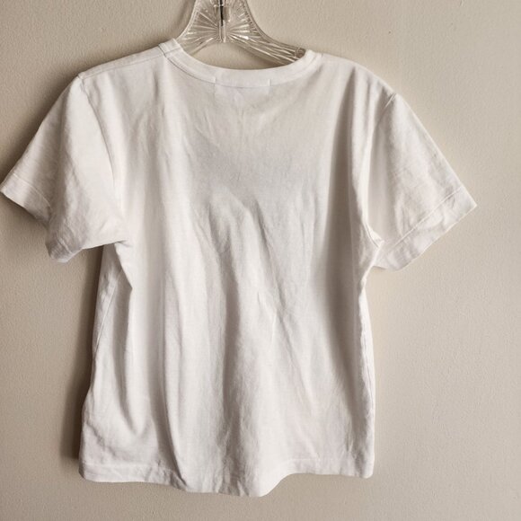 COMMES LES GARCONS PLAY TEE-NWOT - Picture 2 of 5